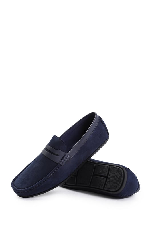 Presenting Alfie Driving Shoes, the cushioned non-removable footbeds ensure enduring comfort.        Pattern: Solid    Upper Material: Suede    Occasion: Formal    Product Type: Driving ShoesInvest in our Alfie Driving Shoe and experience the perfect blend of style, comfort, and durability.