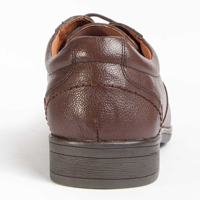 Garantía Purapiel, 10 años de garantía. Zapato de cordones para hombre. Fabricado en cuero 100% natural libre de Cromo VI. Materiales de máxima calidad. Suela de goma antideslizante. Membrana Waterproof. Plantilla acolchada. Fabricado por otras marca para nuestra marca.