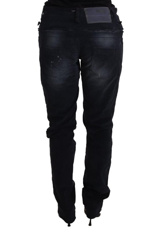 100% Authentic ACHT Jeans
  Crafted from Quality cotton
  Slim fit cut with zipper and button closure
  Dark blue washed color
  Relaxed double fit model
  Logo details
Material: Cotton