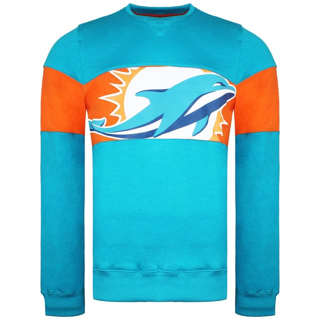 El jersey Fanatics NFL Miami Dolphins Paneled para hombre es un jersey elegante y cómodo diseñado para los seguidores del equipo de fútbol americano Miami Dolphins de la NFL. Estas son algunas de las características y detalles clave de este jersey:

 Mercancía oficial de la NFL:  Este jersey es un producto con licencia oficial de la NFL, lo que garantiza su autenticidad y calidad.

 Logotipo y colores del equipo:  El jersey suele llevar el logotipo y los colores del equipo de los Miami Dolphins, lo que permite a los aficionados mostrar con orgullo su apoyo al equipo.

 Diseño con paneles:  El diseño de paneles añade un toque elegante y deportivo a la apariencia del jersey, haciéndolo adecuado para días de partido, ropa informal o actividades al aire libre.

 Tejido cómodo:  El suéter está típicamente hecho de materiales cómodos que te mantienen caliente y acogedor durante el clima más frío.

 Uso versátil: Este jersey es adecuado para varias ocasiones, como asistir a partidos de fútbol, ver partidos o simplemente mostrar el orgullo por el equipo en la vida cotidiana.

 Fácil de cuidar:  La limpieza y el mantenimiento del jersey suelen ser sencillos, ya que normalmente se puede lavar a máquina, lo que lo convierte en una opción práctica para los aficionados.

 Disponible en varias tallas:  Fanatics suele ofrecer una gama de tallas para garantizar un ajuste cómodo a los aficionados de diferentes tipos de cuerpo.

El jersey Fanatics NFL Miami Dolphins Paneled para hombre es una gran elección para los aficionados de la NFL que buscan apoyar a los Miami Dolphins con estilo y comodidad. Tanto si vas al estadio a ver un partido como si quieres mostrar tu orgullo por el equipo en tus actividades diarias, este jersey te proporcionará calidez y espíritu de equipo.