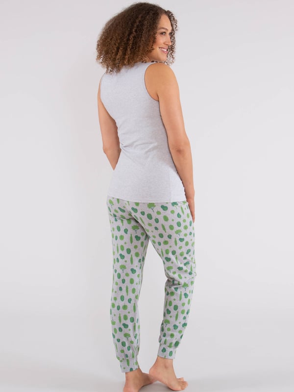 The clue is in the name... Get comfy and relax in these lovely loungers, which cleverly fit full-length on any height thanks to their cuffed ankles. The loungers pair beautifully with so many comfy and casual tops, making them the perfect choice for a lazy day. Made in organic cotton jersey with a little bit of stretch and a deep elasticated waistband, their comfort, quality and sustainability is hard to beat.

Did you know? Kite have teamed up with The Tree Council, the charity that brings everyone together with a shared mission to care for trees and our planet’s future. For every purchase of their ‘Plant a tree’ styles Kite will donate 10% of the sale price towards the planting of trees in local communities across the UK, in partnership with The Tree Council (Registered Charity Number 279000).
