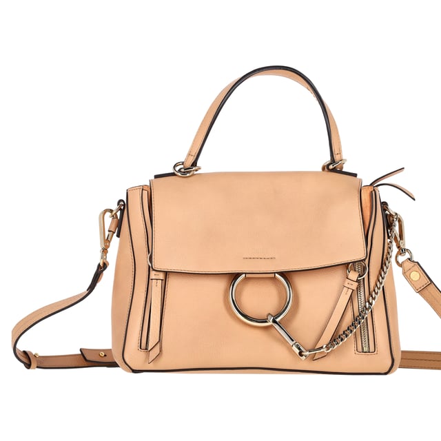 VINTAGE, RRP AS NEW
Versatile Elegance: Elevate your ensemble with the versatile elegance of the Chloe Medium Day Bag in Nude Leather. The neutral nude hue of the leather complements a variety of outfits, while the medium size strikes a harmonious balance between practicality and luxury, making this bag a stylish and sophisticated choice for daily use.

Chloe Medium Faye Day Bag in Nude Leather
Condition: Excellent
Signs of wear: No retail tag, No visible sign of wear., Unused or used once, but as good as new.
Packaging: Box, Dust bag
Color: Nude
Material: Leather
Size: One Size 
Measurements: Width: 100; Height: 220; Length: 270
SKU: NAPPUGBBA370251W