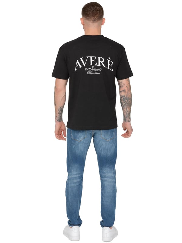 Introducing the Averè by Enzo Milano Oversized T-shirt. Crafted for both style and comfort, this T-shirt features a relaxed fit, ideal for everyday wear. The front displays a subtle Averè logo on the chest, while the back boasts a bold, large-scale Averè branding with "Enzo Milano" text, giving it a contemporary and trendy vibe. Made from soft, breathable fabric, this loose fit, crew neck t-shirt is perfect for pairing with jeans or shorts, offering an effortlessly casual yet stylish look. Ideal for those seeking comfort with a fashionable edge