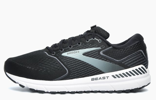 Brooks beast deals 9 black