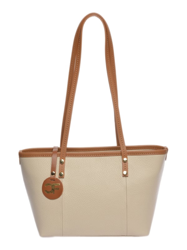 Bolso de hombro  
100% cuero de vaca  
Cierre superior con cremallera  
Dimensiones: 17x30x12 cm  
Mango: 60 cm