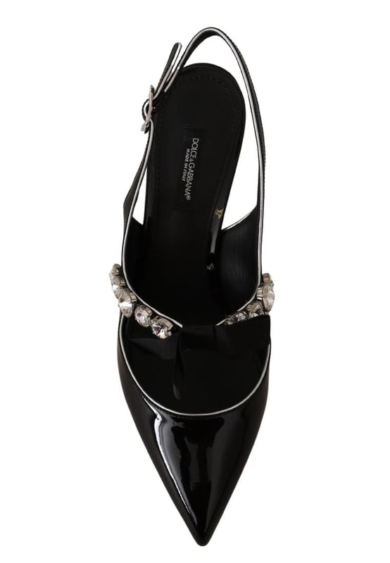 Crystal Slingbacks Schoenen Prachtig gloednieuw met tags
Zwarte en zilveren kleur
Heldere kristallen
Gesp sluiting
Leren onderzool
Logo details
Vervaardigd in Italie
Materiaal: 14% PL 10% lamsleer 76% kalfsleer