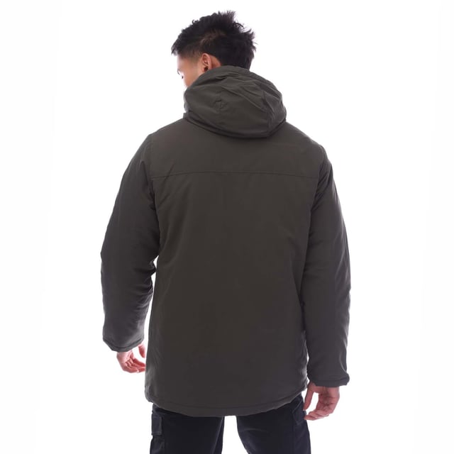 Mens Jack Jones Fen Parka Jacket in rosin.- Fixed hood.- Funnel neck.- Full zip fastening with storm placket.- Long sleeves.- Side entry flap pockets with snap closure.- Inner pocket at left chest.- Fully lined.- Main material: 100% Polyester.  Lining: 100% Recycled polyester.  Padding: 100% Recycled polyester fibres.  Machine washable.- Ref: 12268018