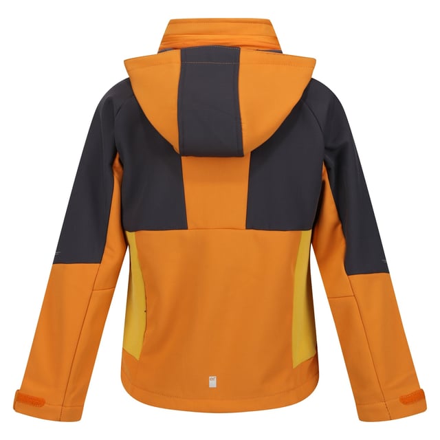Materiaal: 96% polyester, 4% elastaan. Stof: Softshell, rekbaar. Ontwerp: Badge, contrast, logo. Stoftechnologie: Ademend, DWR-afwerking, waterdicht, weersbestendig, winddicht. 360-graden reflectie, interne ritsbeschermer, gedrukt naamlabel, reflecterende afwerking. Halslijn: Capuchon. Mouwtype: Lange mouwen. Capuchonkenmerken: Afneembare capuchon, elastisch. Zakjes: 2 zijzakken, rits. Sluiting: Volledige rits. 10000g/m²/24 uur. Zoom: Verstelbaar, schokkoordzoom.