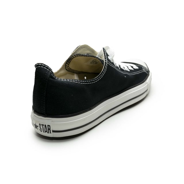 Spezifikationen: Niedrig geschnittene Sneaker im ikonischen Converse-Look aus Canvas mit dämpfender OrthoLite-Einlegesohle Obermaterial: Stoff Schnürung: Flache Schnürsenkel Sohlentyp: Niedrige Gummisohle Nummeriert: UK