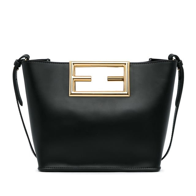 Small vintage fendi 2025 bag