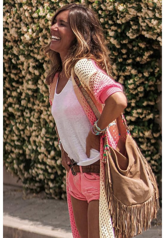 Luxurious Ribbed Short Sleeve Ombre Eyelet Knitted Cardigan
  Designed for women
  Quality materials
  Stylish ribbed texture
  Modern short sleeves
  Eye-catching ombre eyelet design
  Versatile addition to your wardrobe