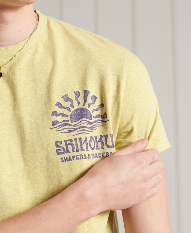 You can never have too many tees so why not add another, introducing the LA Beach Surf T-shirt. Featuring a short sleeved design, ribbed crew neckline and a printed front graphic.Loose Fit – where comfort meets cool, a stylish loose cut makes this a must-have shapeShort sleevesRibbed crew necklinePrinted designMade with Organic Cotton - which is grown without the use of artificial chemicals, leading to better soil, 60-90% less water used, and better health for farmers.
