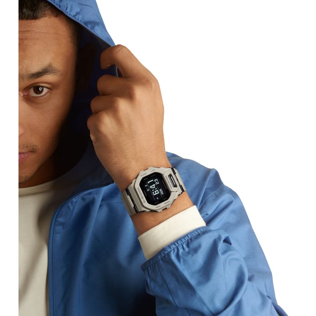 This Casio G-shock Digital Watch for Men is the perfect timepiece to wear or to gift. It's Grey  Rectangular case combined with the comfortable Grey Plastic watch band will ensure you enjoy this stunning timepiece without any compromise. Operated by a high quality Quartz movement and water resistant to 20 bars, your watch will keep ticking. This sporty and trendy watch is a perfect gift for New Year, birthday,valentine's day and so on  -The watch has a calendar function: Day-Date, Bluetooth, Stop Watch, Countdown, Alarm, Light High quality 21 cm length and 24 mm width Grey Plastic strap with a Buckle Case Measurement: 40x45 mm,case thickness: 13 mm, case colour: Grey and dial colour: Black