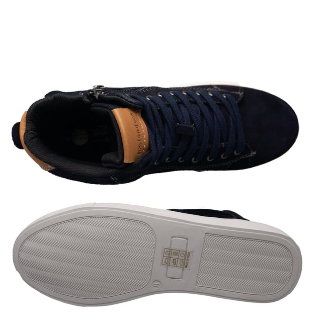 Level up your everyday trainer collection with the Ilford High Top Trainers, featuring soft suede leather uppers and a classic lace up design. Complete with a zip fastening for a trend-led feel and easy to wear style.