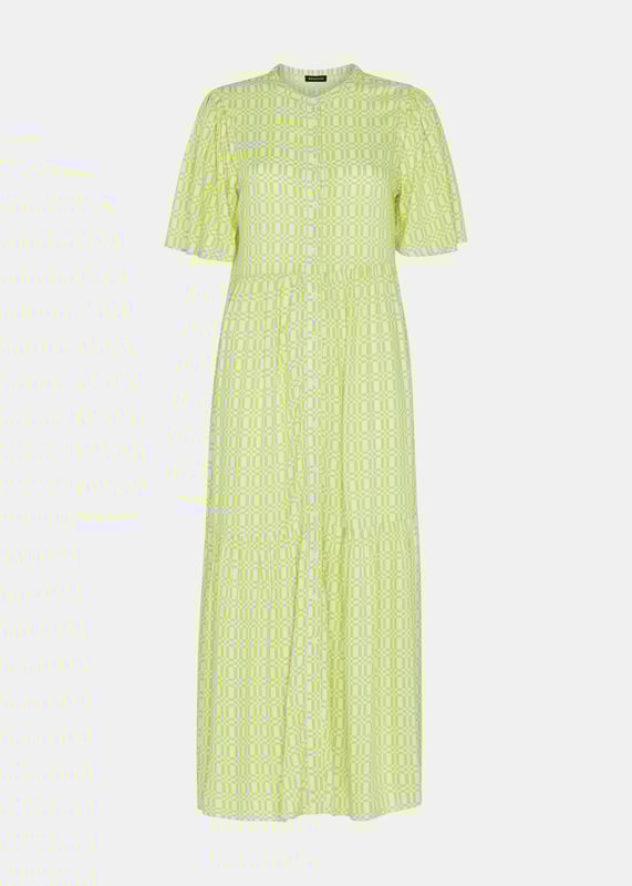 Elevate your style with our Link Trapeze Dress, perfect for any casual setting with its comfortable fit and vibrant pattern.