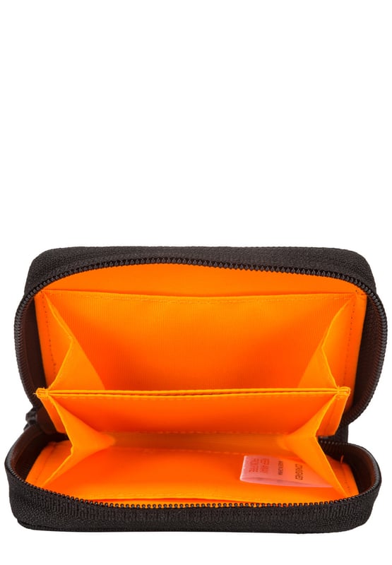 Constructed from water-resistant woven nylon, the Selus Zip Round Wallet has been designed with functionality in mind. The zip round opening ensures extra security whilst the internal design features two internal compartments and three card slots. Features: , Water-resistant woven nylon, CONSIGNED rubberised patch logo, Zip around opening, Two internal compartments, Three card slots, CONSIGNED branded lining Style Ref: 50554 BLACK
