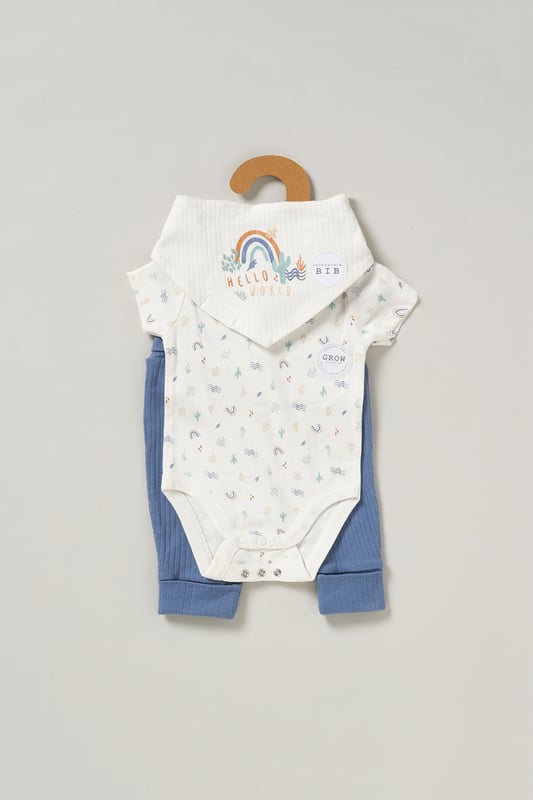 Welcome your little one to the world with this adorable Hello World set from Homegrown. Featuring a charming bodysuit adorned with the beloved "Hello World" print and extendable fastenings for a perfect fit as they grow. Pair it with cozy ribbed joggers for endless comfort during playtime. Complete the ensemble with a reversible bib, ensuring versatility and practicality for any messy mealtime. Crafted from gentle, organic cotton, this set is both stylish and comfortable for your precious bundle. Let them greet the world in style with this delightful ensemble!