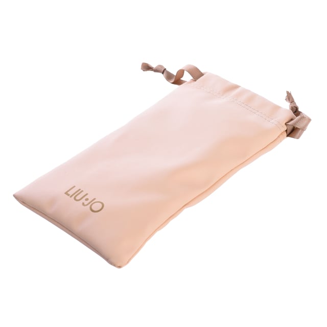 Liu deals jo butterfly
