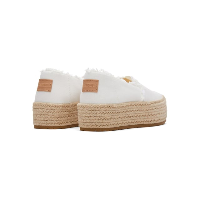 Use your platform. We have no doubt the Valencia will be put to good use - its all-day comfort comes from the OrthoLite insole and padded heel, while its effortless style comes from the espadrille platform and easy slip-on silhouette.