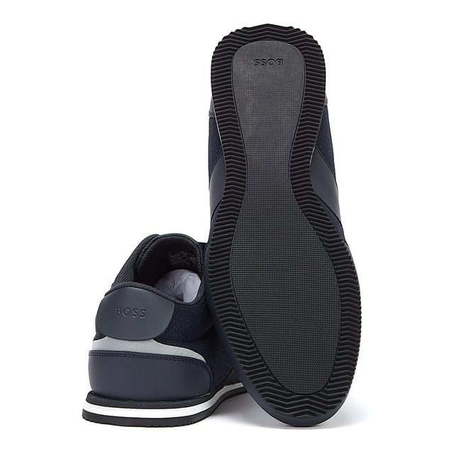 Sportschoenen met laag profiel van BOSS. Deze sportieve sportschoenen hebben een contrastlogo op het zijpaneel en zijn gemaakt van een mix van rubberen materiaal en mesh voor een hybride uitstraling. De binnenzool van geheugenschuim en de veterlus met merkopdruk maken het af.