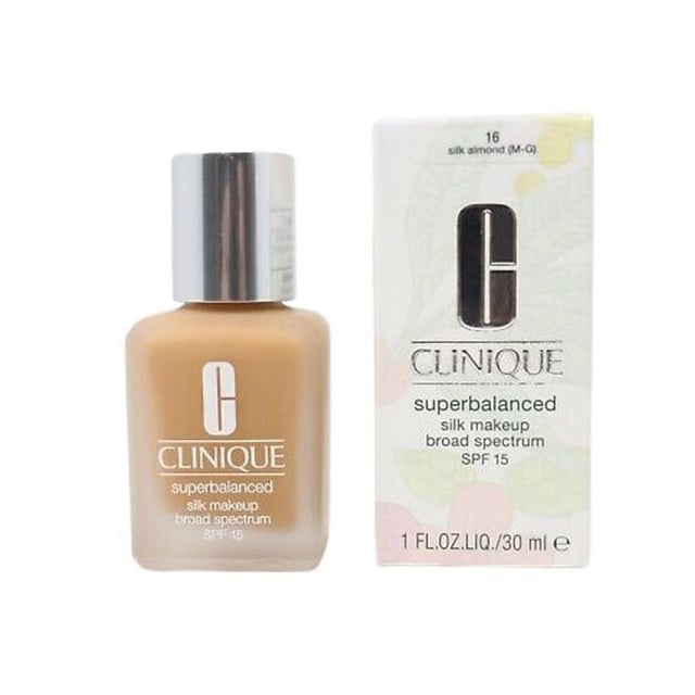 Introducing Clinique Superbalanced Silk Makeup Foundation with SPF15, a foundation that's designed to provide sheer to moderate coverage, offering a natural-matte finish for a flawless look. This foundation is formulated to cater to the unique needs of different skin types, making it an ideal choice for those with Dry Combination to Combination Oily Skin.