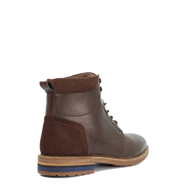 Gear up for adventure with our Colton boot. This design features our signature stacked coloured insert heel and a lace up fastening ending in hook fastenings. Crafted from leather the addition of the contrasting padded cuffs adds all-day comfort.