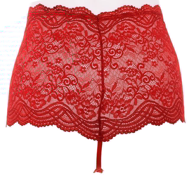 Special edition Christmas thong from the NAYMPHE LINGERIE brand by Kisses and Love.
 String thong with coverage from waist to hips.
 Lace lingerie fabric detail.
 Soft and breathable fabric.
 Elastic material.
 Matching lining.
 Seams seen in tone.
 Composition: 80% Polyamide, 20% Elastane
 Care:
Machine wash maximum at 30º.
 Do not use bleach.
 It does not allow the use of an iron.
 Do not dry clean.
 It does not allow the use of a dryer.