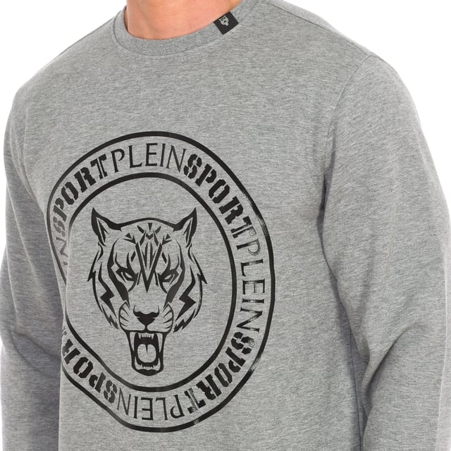 Sweatshirt Plein Sport.
 Ribbed crew neck.
 Brand print on the front.
 Ribbed cuffs and waistband.
 Seams seen in tone.
 Composition: 52% Cotton, 48% Polyester
 Care:
Wash at maximum temperature 30º.
 Iron at medium temperature.
 Do not use bleach.
 Do not use dryer.
 Do not dry clean.
