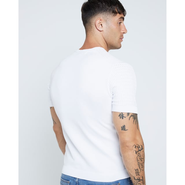 Muscle fit, Knit Ribbed fabric, Crew neckline, Short sleeves