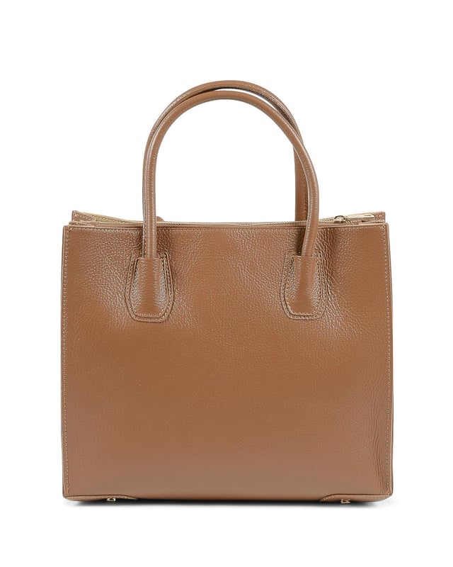 Bolso de mujer  
Marca: V Italia  
Modelo: BE10275 52 DOLLARO CARAMELLO  
Color: Marrón  
Composición: 100% Cuero  
Hecho en Italia  
Dimensiones: 33x27x14 cm  
Tamaño perfecto para llevar todos tus esenciales  
Diseño de calidad y lujo  
Material: 100% CUERO
