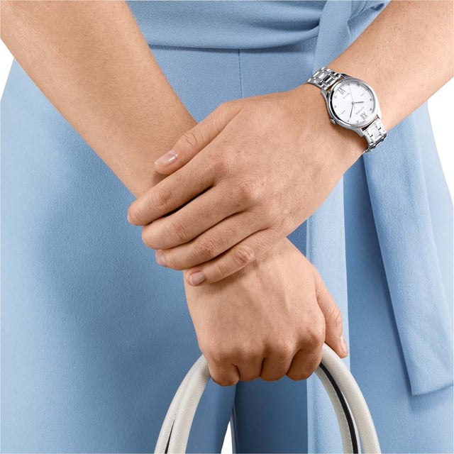This Citizen  Analogue Watch for Women is the perfect timepiece to wear or to gift. It's Silver 32 mm Round case combined with the comfortable Silver Stainless steel watch band will ensure you enjoy this stunning timepiece without any compromise. Operated by a high quality Eco-Drive movement and water resistant to 5 bars, your watch will keep ticking. This Elegant watch has an Eco-drive technology (Recharged by any light source; never needs a battery) - The watch has a function: Solar Powered High quality 19 cm length and 13 mm width Silver Stainless steel strap with a Fold over with push button clasp Case diameter: 32 mm,case thickness: 7 mm, case colour: Silver and dial colour: White