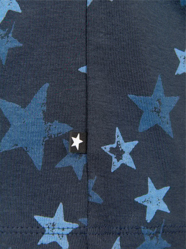 He will be the star of the show in this fun and fashionable baby boys' t-shirt by Molo. Decorated with a stylish star print, the navy long-sleeved top also has a popper button opening at the neck to help at changing times and is the perfect piece for layering when the weather cools down.