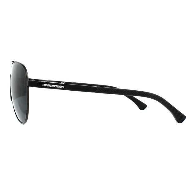 Las gafas de sol Emporio Armani 2059 320387 Matt Black Grey son de forma Victor, están hechas de metal y son para hombre.