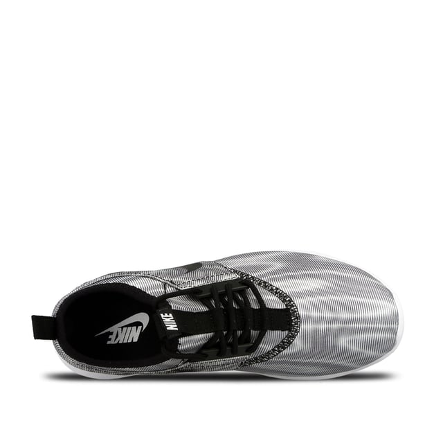 Nike juvenate sale size 7
