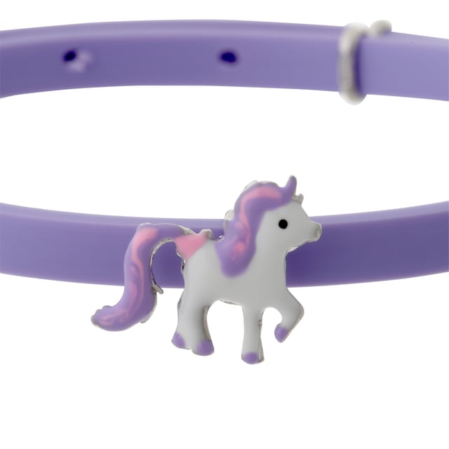 Dieses umwerfende Kinderarmband von Orphelia ist das perfekte Geschenk, um sich selbst oder einen geliebten Menschen zu verwöhnen. Das Armband ist aus 925 Sterlingsilber gefertigt, silberfarben, hat eine Länge von 4 cm, wiegt 1,4 Gramm und ist an der breitesten Stelle 0,5 cm breit. Das Orphelia Kinderarmband aus 925 Sterlingsilber – Silber ZA-7156/LILA wird in einer atemberaubenden Geschenkbox geliefert und hat eine zweijährige Garantie.