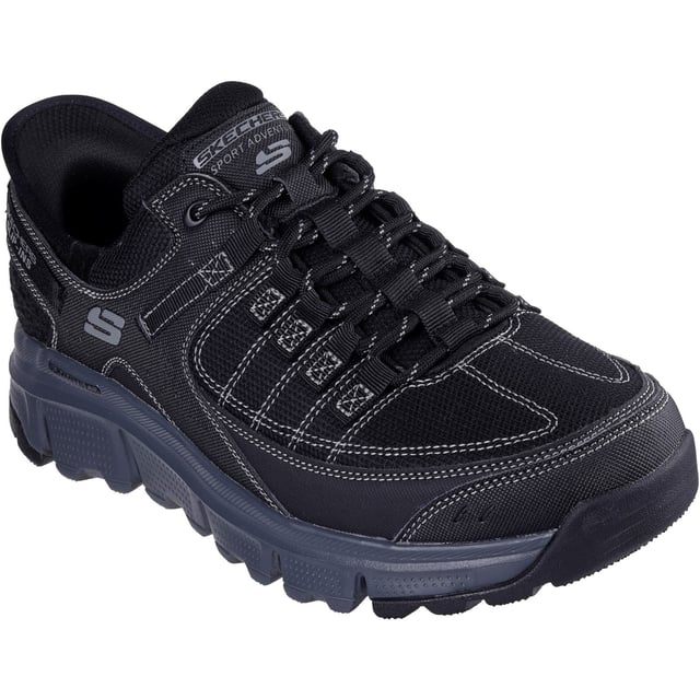 Til het tempo op met draaggemak en superieur comfort met Skechers Hands Free Slip-ins: Summits AT. Deze stoere slip-on heeft een bovenwerk van duurzaam mesh en synthetische overlays met verstelbare veters en een zeer flexibele schokabsorberende tussenzool.
