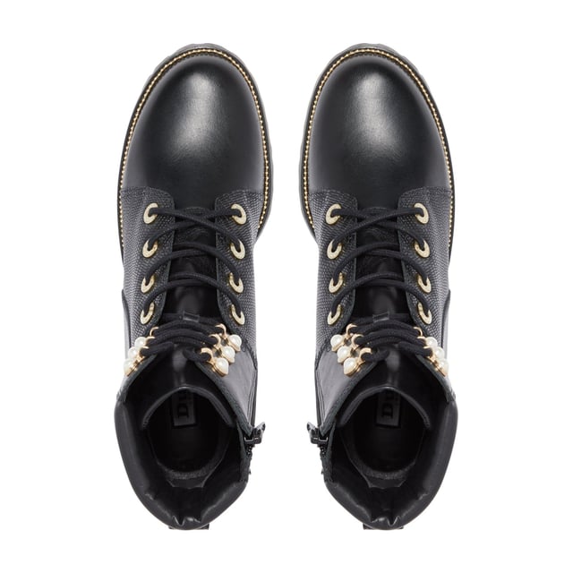 Timberland lux lace up boots hotsell black leather