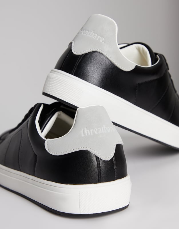 Kurt geiger halifax store