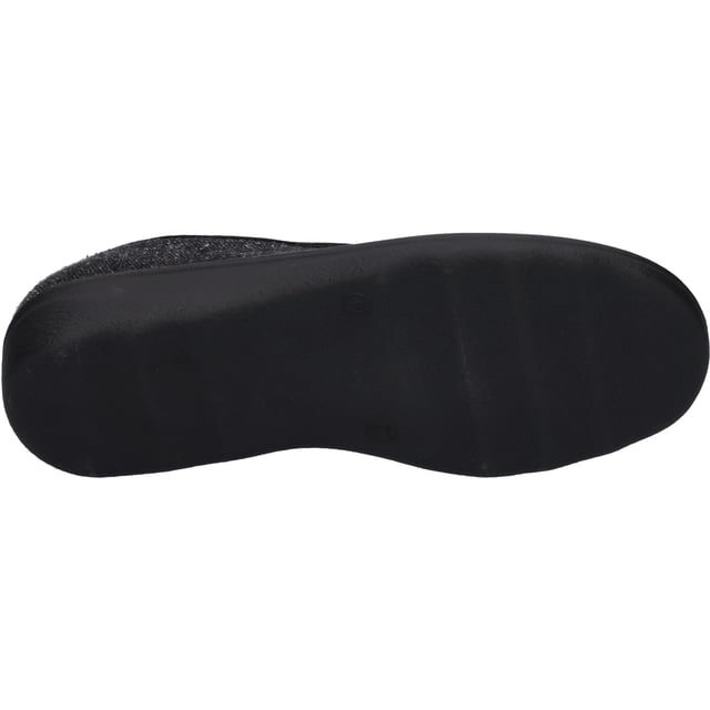 Alle schoenen uit de Westland collectie zijn extreem licht, flexibel, duurzaam - en hebben een nu al legendarisch draagcomfort. Met de H-schoen breedte, biedt de slipper Nice 110 een comfortabele wijdte. Thuis is de slipper een gezellige begeleider.