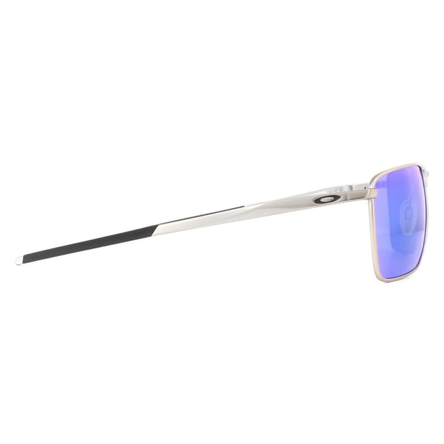 Oakley Sunglasses Ejector OO4142-04 Satin Chrome Prizm Sapphire are a very modern style with angular lenses and sculptured temples. The thin and strong wire design is still as popular and fashionable as when Oakley introduced wire frames a fair few years ago now