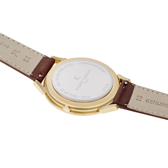This Pierre Cardin Pigalle Plissée Analogue Watch for Unisex is the perfect timepiece to wear or to gift. It's Gold 40 mm Round case combined with the comfortable Brown Leather watch band will ensure you enjoy this stunning timepiece without any compromise. Operated by a high quality Quartz movement and water resistant to 3 bars, your watch will keep ticking. This casual and modern watch is perfect for all kind of casual activities, indoor activities or daily use, it's also a great gift for family and friend. High quality 21 cm length and  18 mm width Brown Leather strap with a Buckle Case diameter: 40 mm,case thickness: 6.55 mm, case colour: Gold and dial colour: White