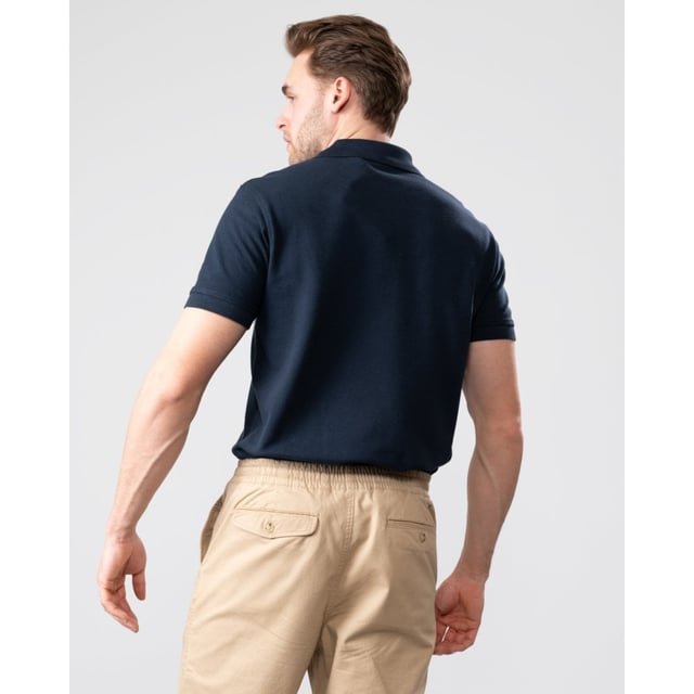 This piqu� cotton top has its roots in sportswear, the textured fabric and classic cut mean it will make sense worn smart or casual.
Textured cotton piqu�Short-sleeved polo shirtRib collar and cuffsTwo-button placketEmbroidered-edge Phoenix patch on chest
100% Cotton
71140354