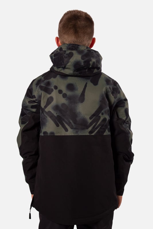 The Breaker snow overhead jacket stands out from the crowd and is our premium youth overhead jacket styled for maximum impact. The Breaker has fully taped seams and is highly waterproof to 10,000mm with a breathability rating of 10,000gms/M2 this technical snow jacket will make sure you’ll stay warm and dry. The Breaker jacket is made from our durable coated ripstop fabric and is feature packed. This jacket offers a great bang for your buck with under arm ventilation for when you need to dump heat, a powder skirt with Lycra wrist guards to keep the snow out and warmth in. A dry butt patch, to do exactly that, lift pass pocket on the left sleeve, soft chin guard, internal storm flap, zipped handwarmer pockets and a zipped comms pocket with headphone routing system all complete this street wear inspired piece.

Powder skirt - Whether you’re hitting the powder on skis or snowboard, this snow skirt creates a tight seal around your waist to keep the snow out and the warmth in. Made from durable waterproof materials and an internal dry butt patch (DBP) to keep it all warm and dry.

Snow cuff / wrist gaiter - This is perfect for even the most extreme conditions, featuring a tight seal that bridges the gap between your glove and jacket.

Zipped pockets - Pockets designed for everything you need for a full day up the mountain. Pockets for your lift pass, media, stash pocket for cash, wallet pocket and phone pocket for protection and to keep the battery warm.

Design features:

    Taped seams
    Fixed hood
    Super soft chin guard
    Zipped sleeve ski pass pocket
    Snow cuffs
    Twin zipped tricot lined hand warmer pockets
    Waterproof snow skirt
    Dry butt patch ( DBP )

Fabric & performance:

    Regular fit
    Shell 100% polyester
    Water resistant coating 10,000mm
    Breathbility rating MVP 10,000 gm²

Insulation & lining:

    100% recycled polyester low loft insulation.
    Insulation. 80 gm² body 40 gm² Sleeves
    Lining 100% recycled embossed polyester.
