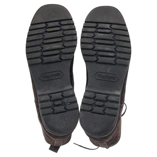 Tom Ford Laser Cut Lacer-Up Chukka Boots in Brown Suede Tom Ford Laser Cut Lacer-Up Chukka Boots in Brown Suede main image 3