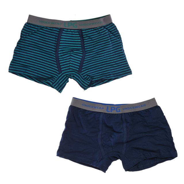 Set-2 Boxers.
 Kleur Blauw - groen
 Elastische tailleband met geborduurd logo.
 Ademende stof
 Anatomische voorkant met de mogelijkheid om vast te houden zonder te knellen.
 Naden in toon zichtbaar.

 Samenstelling: 95% Katoen, 5% Elastaan

 Onderhoud:
 - Wassen op max. 30º.
 - Niet bleken.
 - Niet in de droger.
 - Niet strijken.
 - Niet chemisch reinigen.
 Samenstelling: 95% Katoen, 5% Elastaan
 Onderhoud:
Onderhoud:
 - Wassen op max. temperatuur. 30º.
 - Geen bleekmiddel gebruiken.
 - Niet in de droger.
 - Niet strijken.
 - Niet chemisch reinigen.