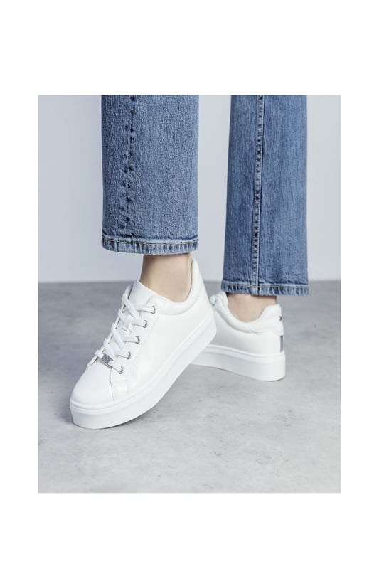 'Belanie' White Porvair