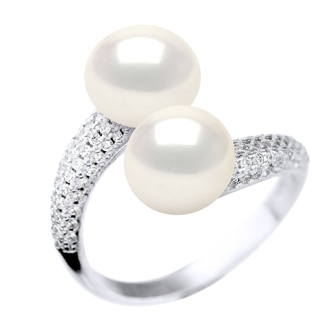 Ring YOU & ME - 2 Real Freshwater Pearls 9-10 mm - Quality AAAA + - COLORI NATURAL WHITE - Paving oxides of zirconium - Adjustable from Size 48 to Size 62 - 925 Thousandth rhodium - 2-year warranty against defects manufacturing - Delivered in a presentation case with a certificate of Authenticity and an International Warranty - All our jewels are made in France.
