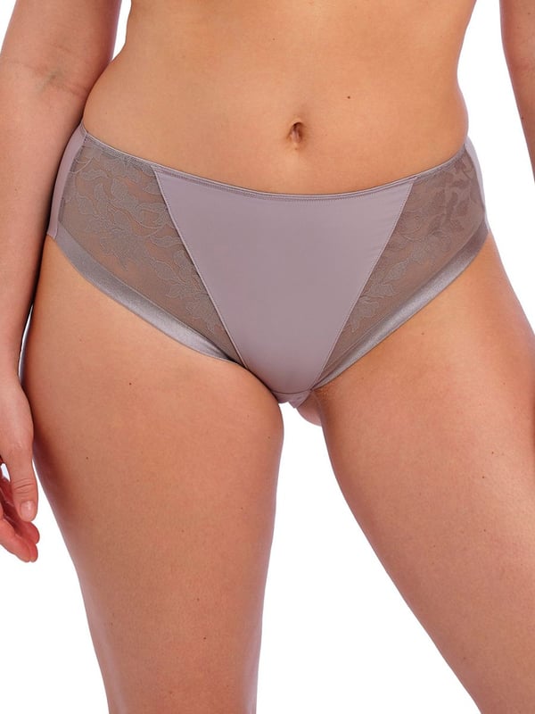 Fantasie Illusion Brief. With a stitch-free finish, soft fabric and no VPL. Product is made of 79% Nylon/Polyamide, 21% Elastane and is hand-wash only.
