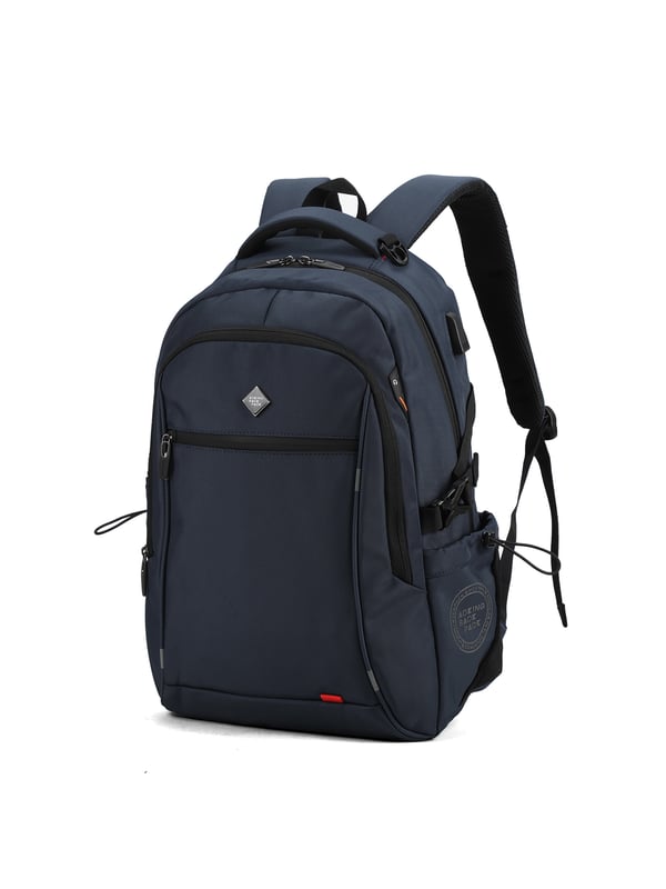 Mochila unisex. El cierre es con cremallera. Los bolsillos internos son bolsillos multifuncionales. Los bolsillos exteriores son dos frontales con cremallera y dos laterales abiertos. Falta la correa para el hombro. El asa es de tela. Hay un compartimento interno. El material exterior es poliéster. Internamente está forrado en poliéster. Medidas: 34x16x48 cm. Producto de moda