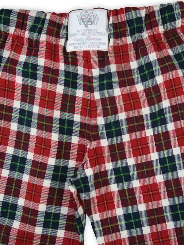 Red Christmas Check Unisex Lounge Pants
100% Cotton
Machine Washable
Super soft luxury brushed cotton fabric
Comfortable jersey inner waistband
Unisex
Great for ladies and gents! These Christmas check trousers are for all adults to wear at any time of day! Not just for bedtime.  The new Christmas tradition!  These would make a great gift too!  Check out our matching family Christmas Pyjamas. Boys, Girls and Baby Christmas Check PJ's

Check our size guide for your size.